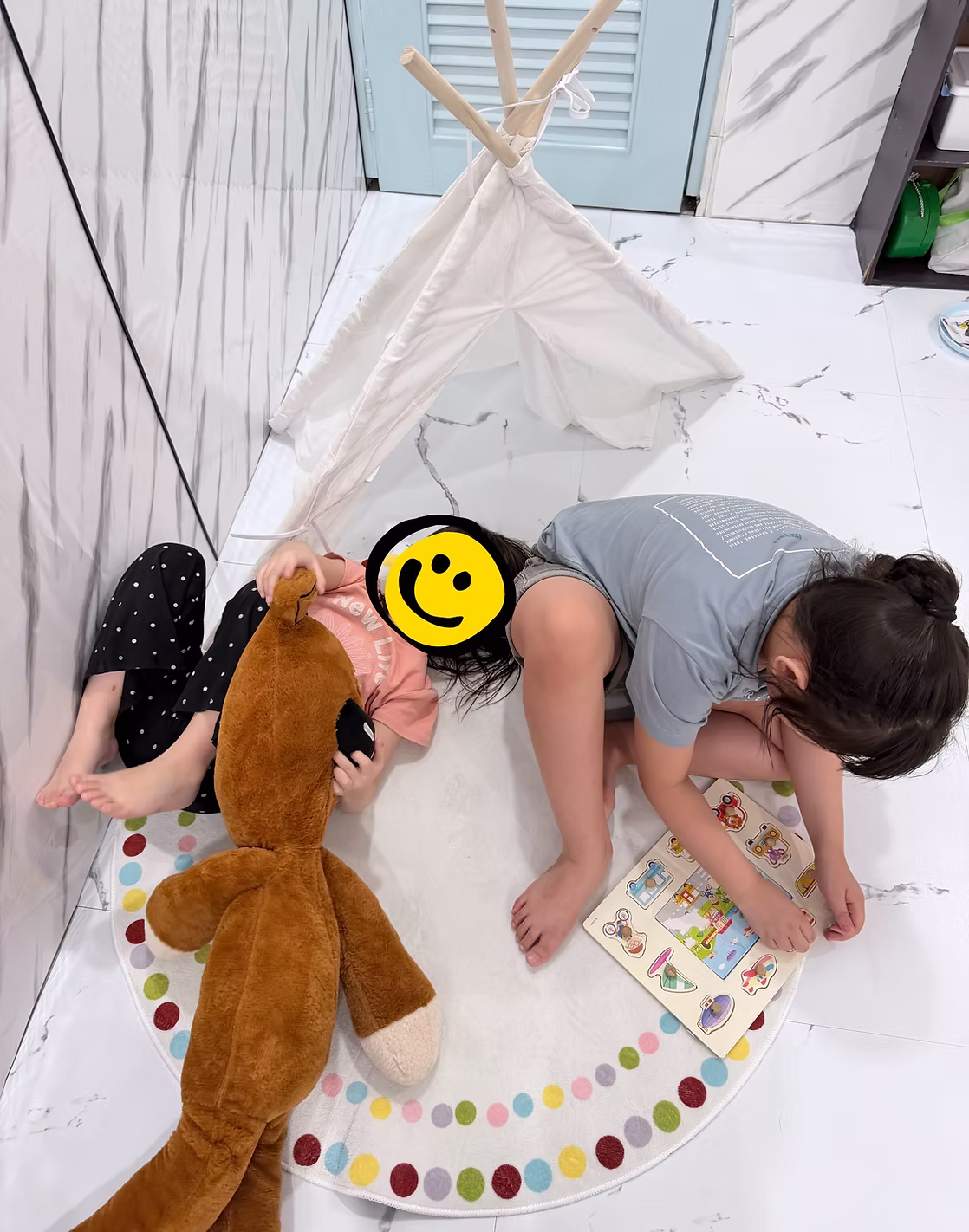 Children playing together at the centre